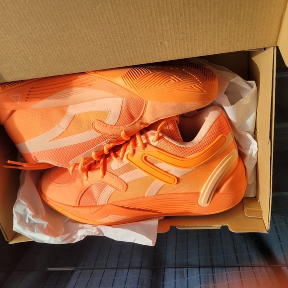 Puma TRC Blaze Court Sz 10 - Picture 8 of 8